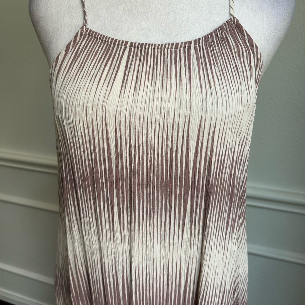 A New Day Crepe Pleated Maxi Dress in Mauve and Cream, Size M - Picture 2 of 3